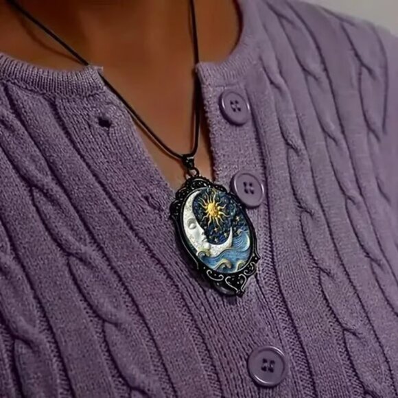 Black Vintage Style CELESTIAL Sun Moon Pendant Necklace - Picture 4 of 5